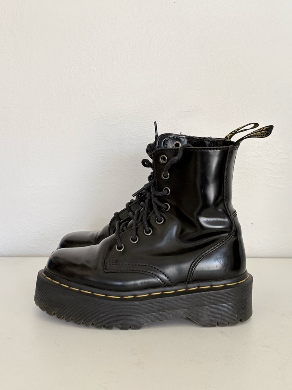 Dr. Martens Jadon Boot Platforms size 5.5